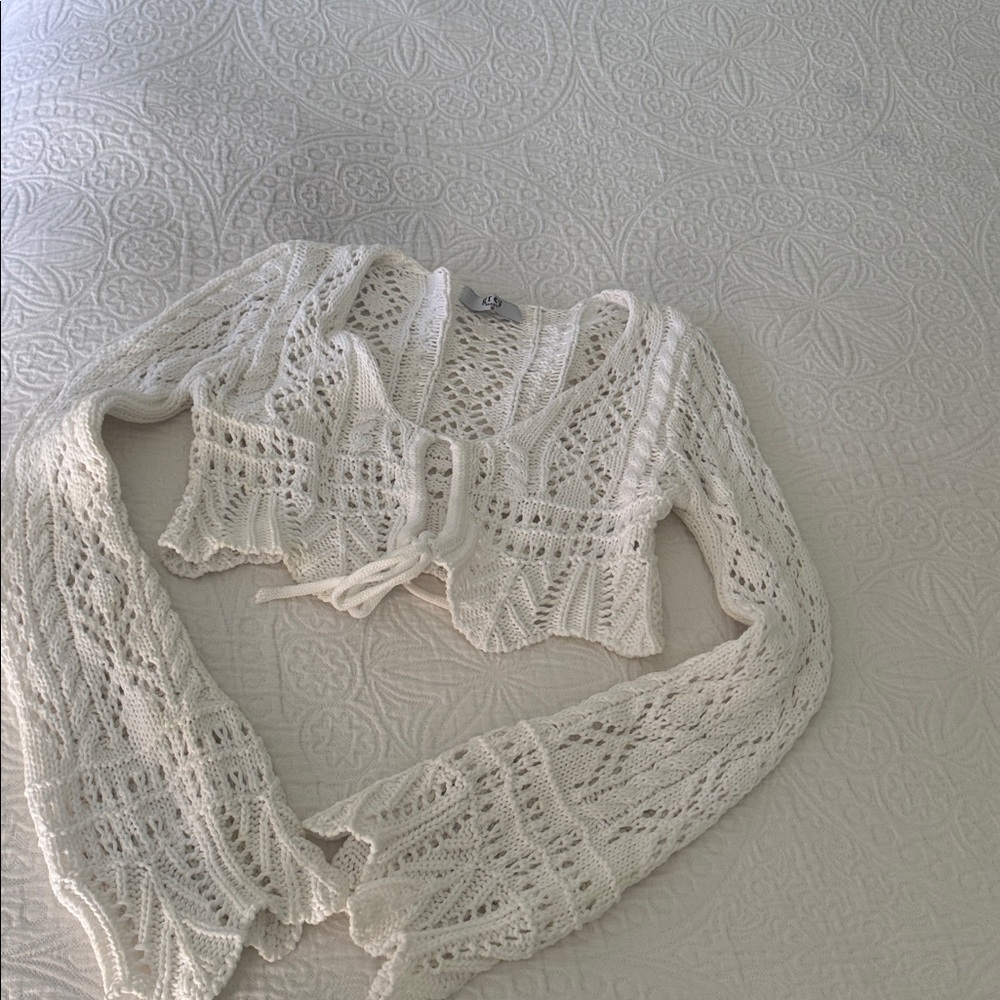 White Cropped Knit Sweater